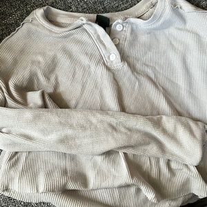 wild fable cropped long sleeve